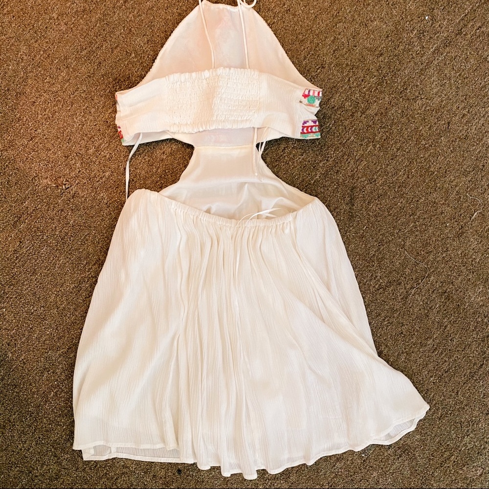 Cut-Out Halter Dress - Picture 3 of 5